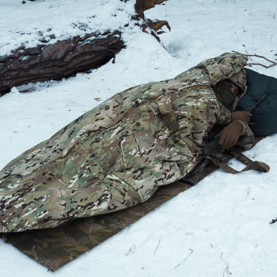 Field sleeping bag "DUGOUT-R"